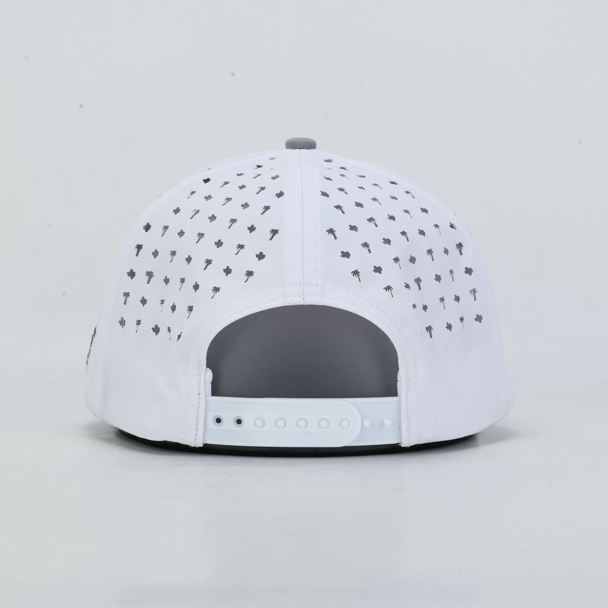 Vaqueros Rope Hat, White, back view of the white snapback closure and perforated rear panels